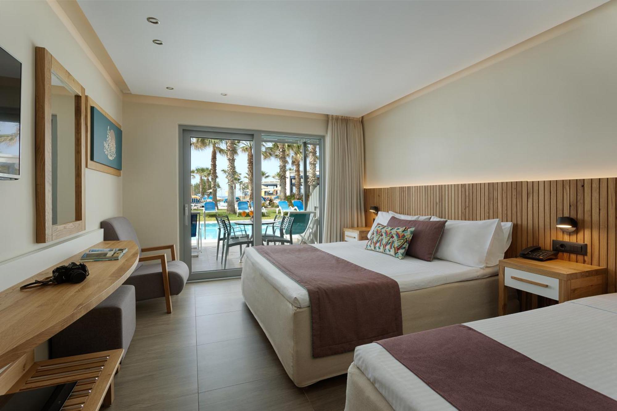 Suite con Piscina in Comune - Vista Mare